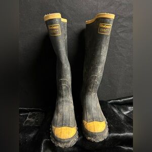 LaCrosse Men's Black and Yellow Waterproof Boots